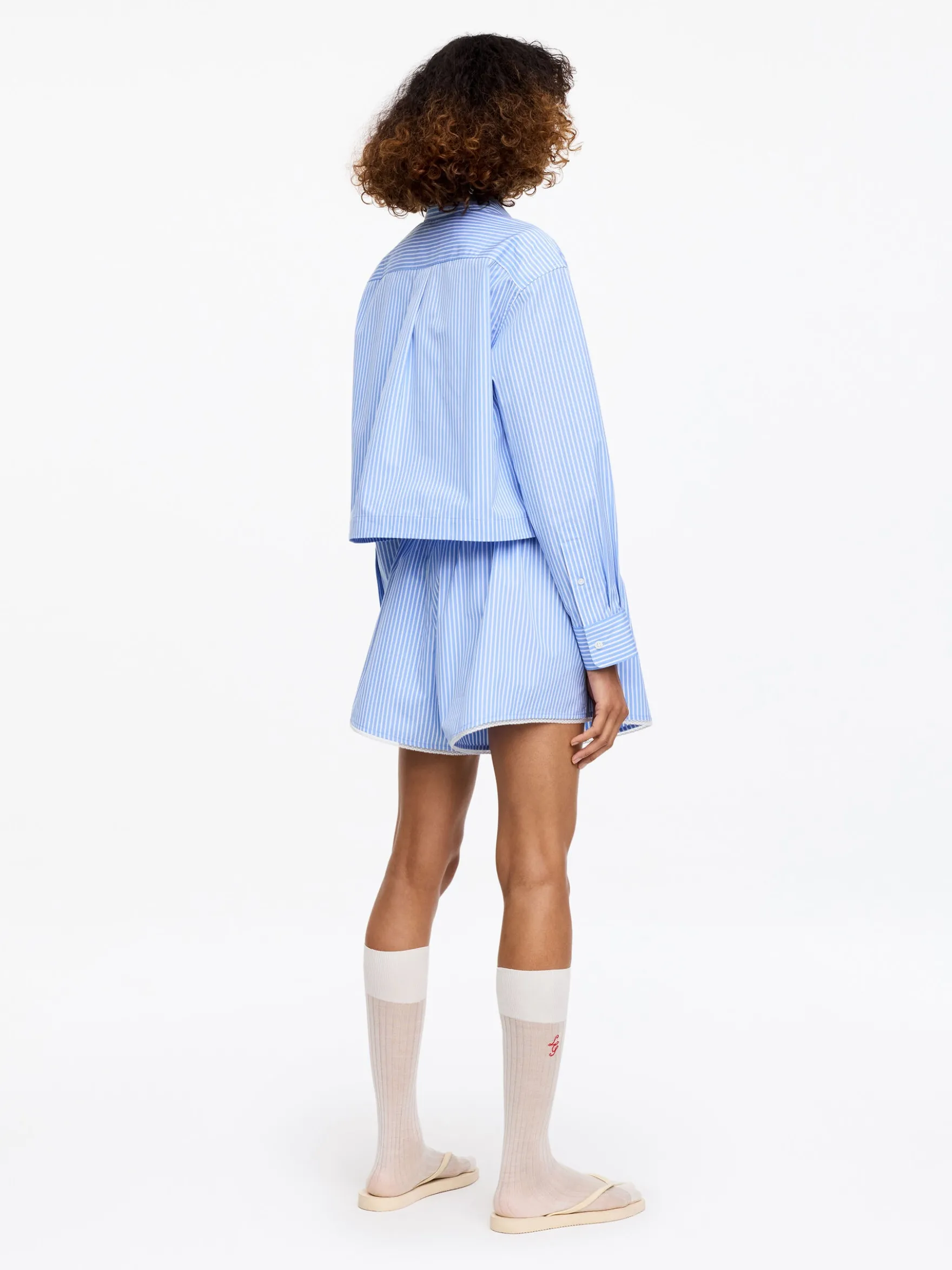 ARKET und Laila Gohar Cropped-Hemd