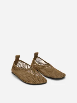 Ballerina aus Mesh