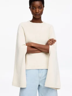 Baumwollpullover mit Cut-out