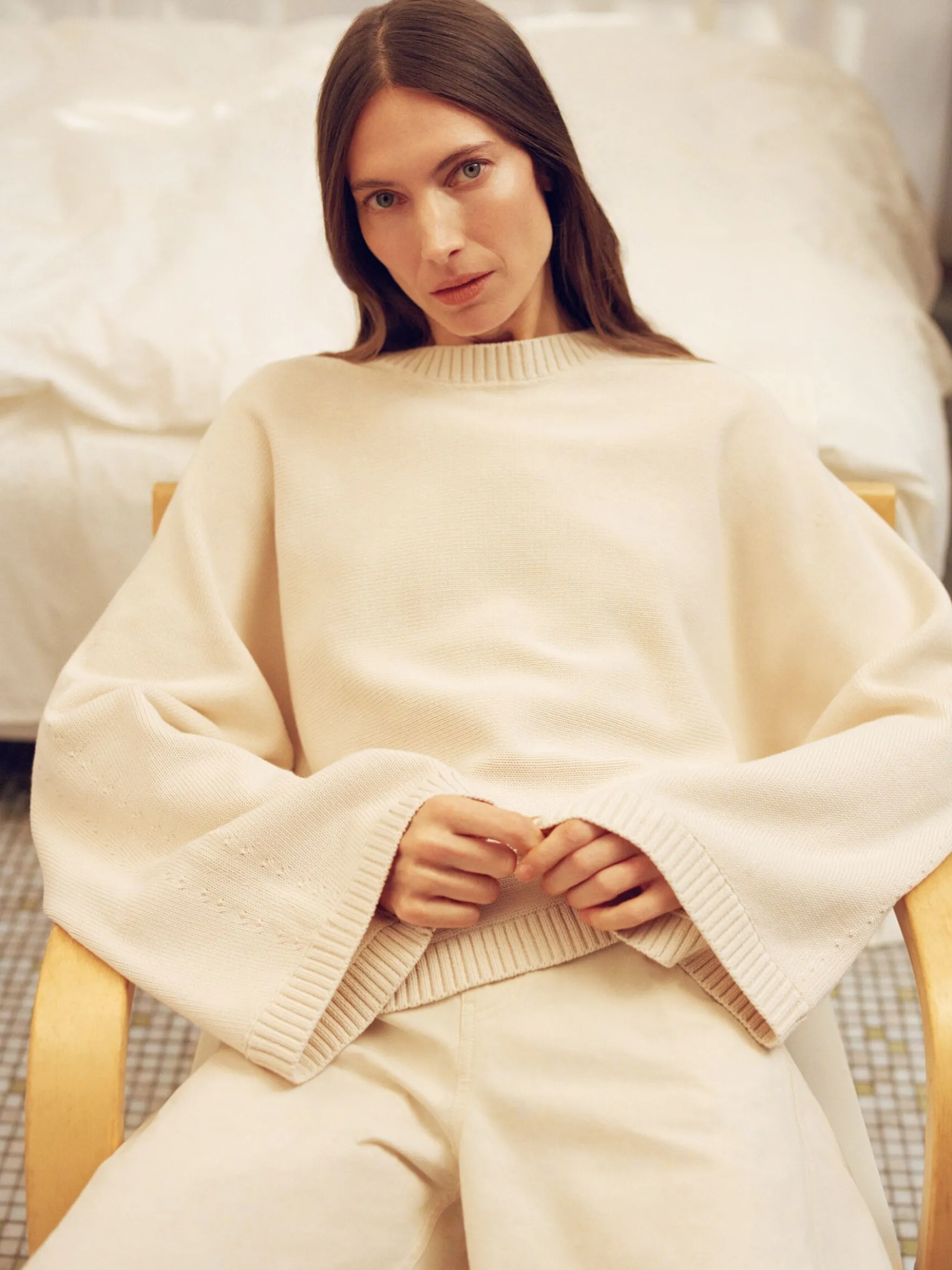 Baumwollpullover mit Cut-out