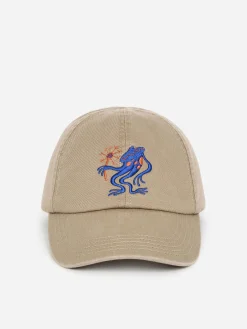 Bestickte Kappe