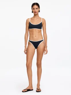Bikinihose mit kontrastfarbiger Einfassung