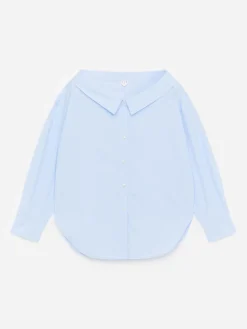 Bluse mit weitem Ausschnitt