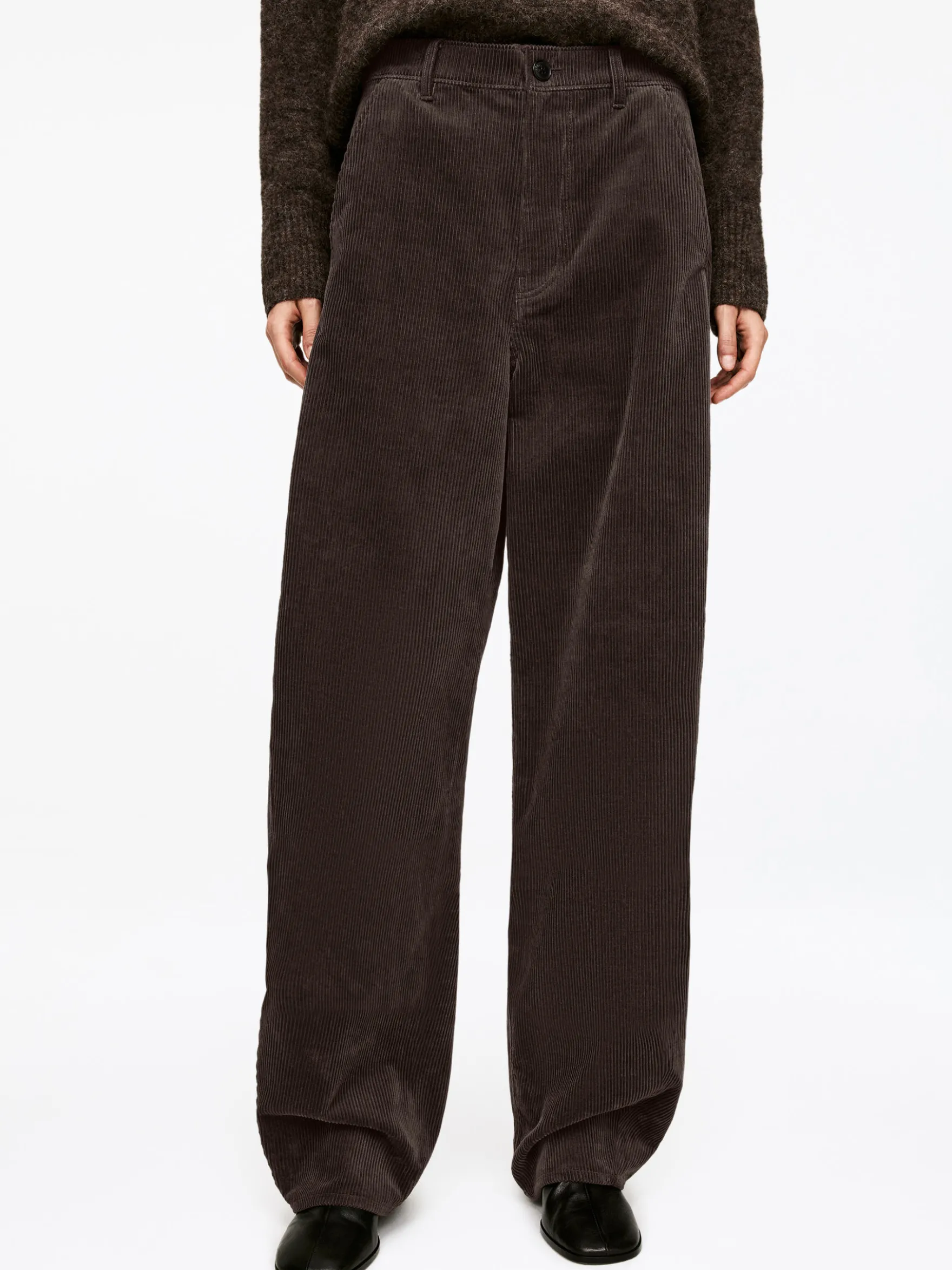 Cordhose mit Barrel Leg