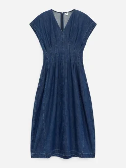 Denimkleid mit Falten
