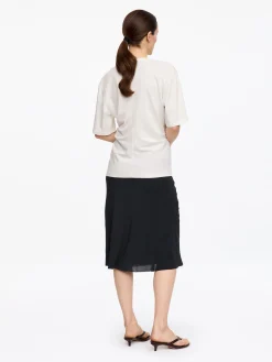 Drapiertes T-Shirt