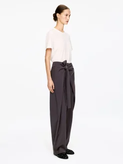 Elegante Hose im Wickeldesign