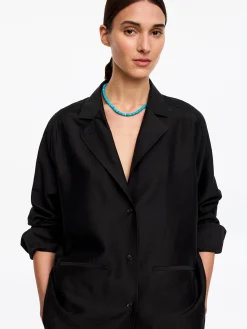 Eleganter Blazer im Hemden-Stil