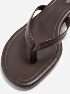 Flip-Flop mit Kitten Heel