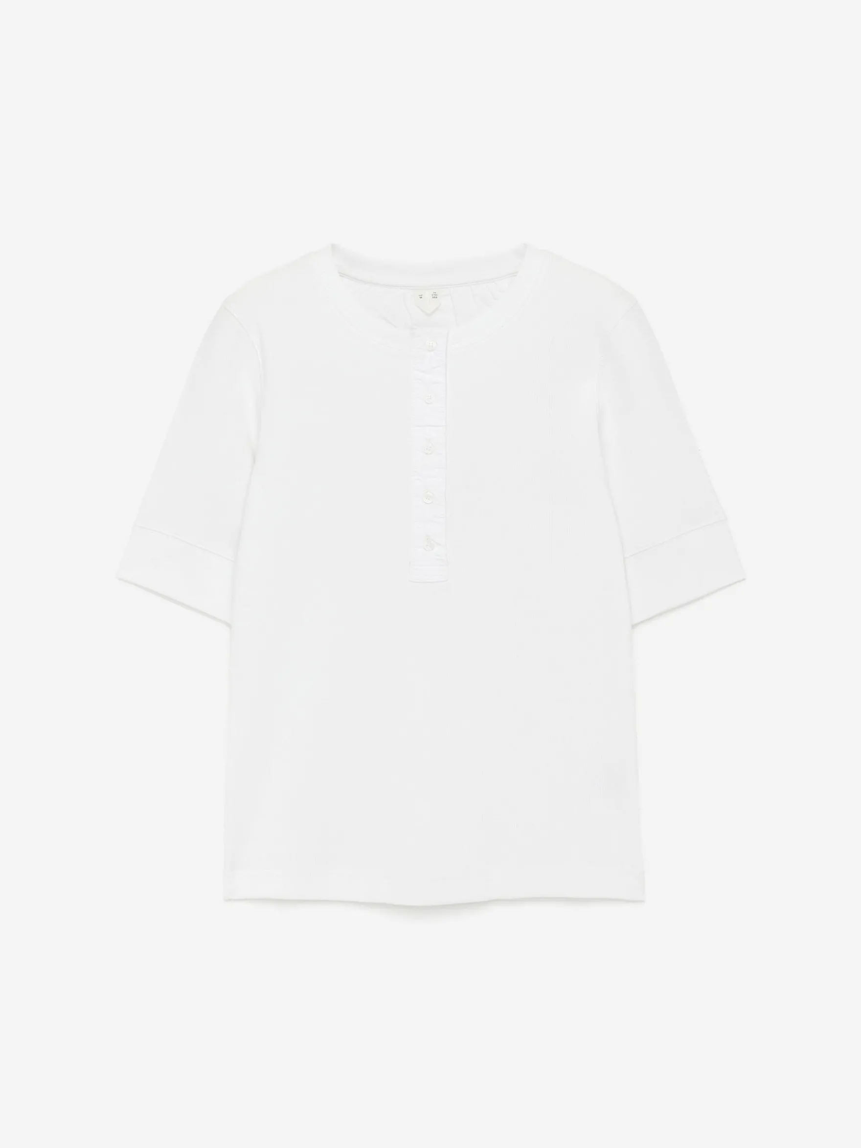 Geknöpftes T-Shirt
