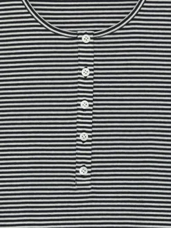 Geripptes Henley-Shirt
