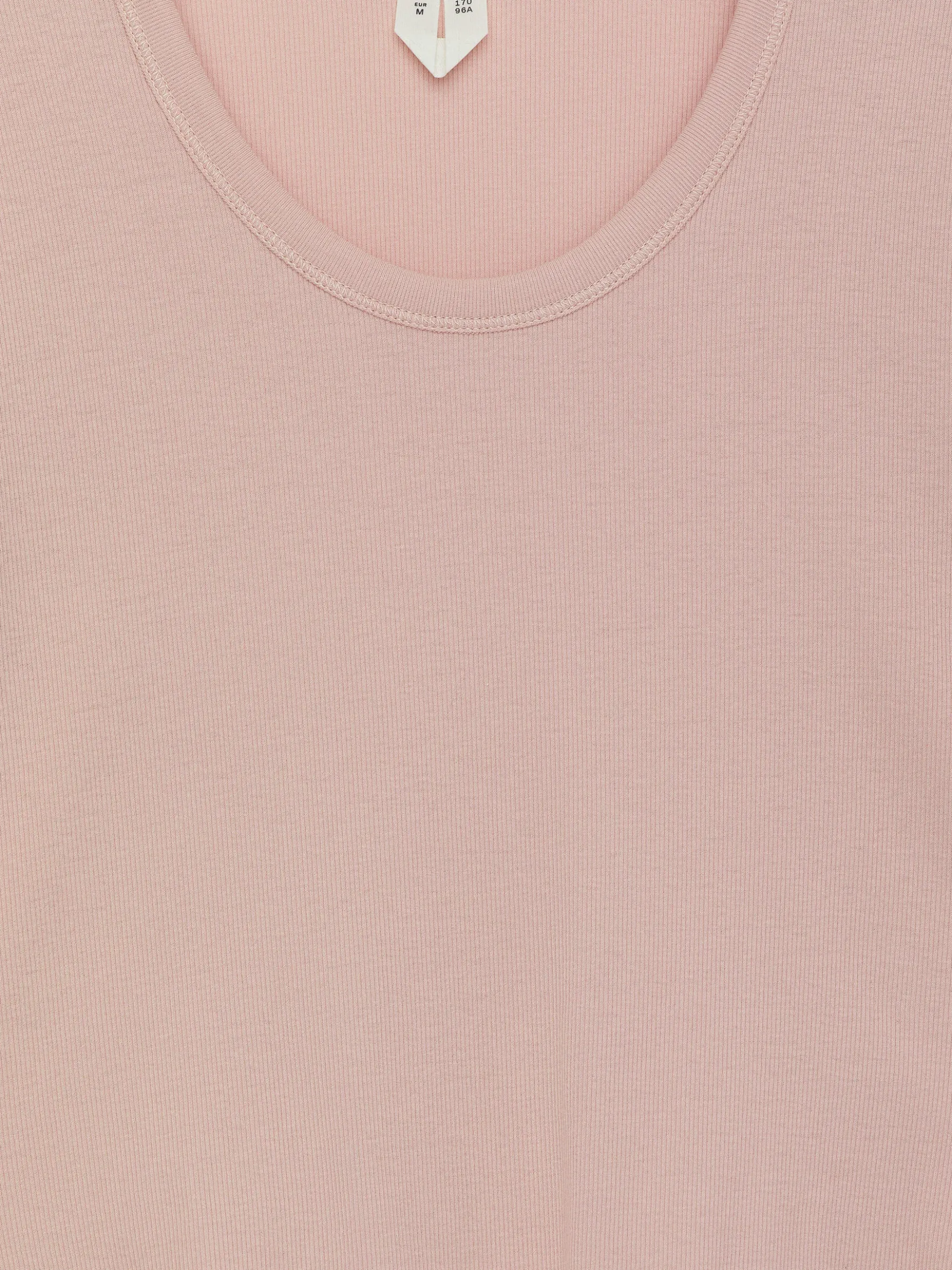 Geripptes T-Shirt