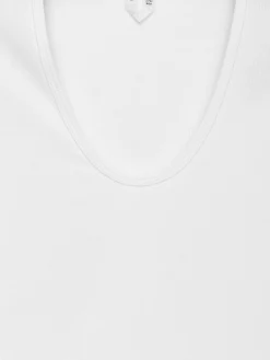 Geripptes T-Shirt