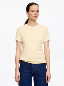 Geripptes T-Shirt