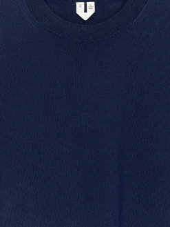 Gestricktes T-Shirt aus Merinowolle