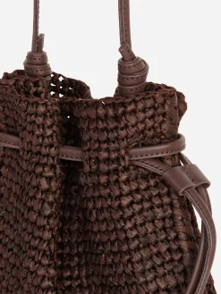 Gewebte Pouch aus Stroh