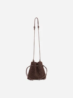 Gewebte Pouch aus Stroh