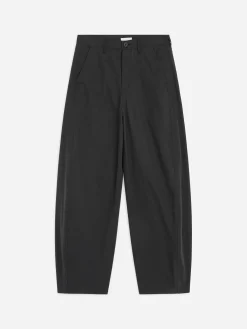 Hose mit Barrel Leg
