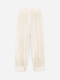 Hose mit Bubble-Saum