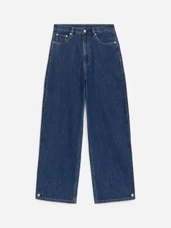 Jeans mit abgerundetem Bein