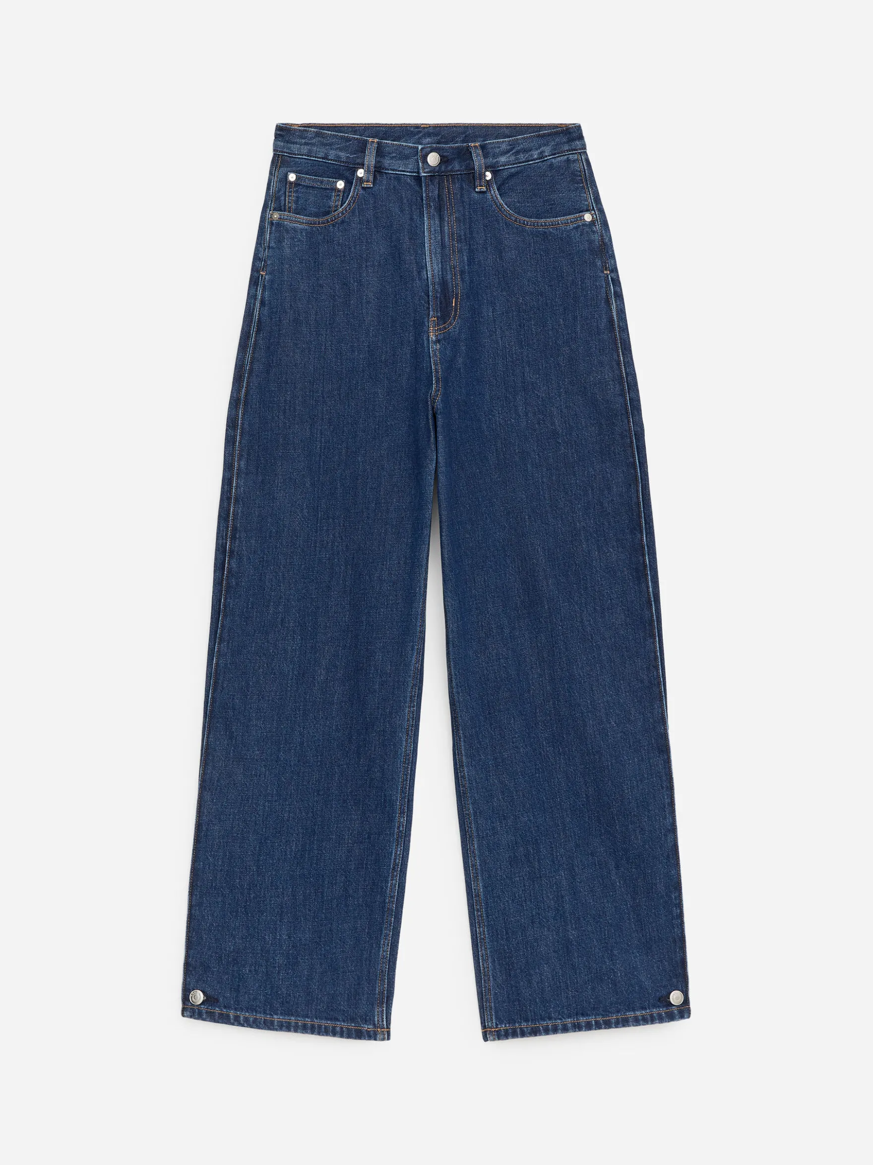 Jeans mit abgerundetem Bein
