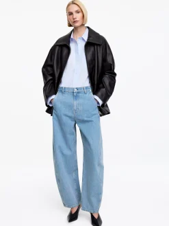 Jeans mit Barrel Legs