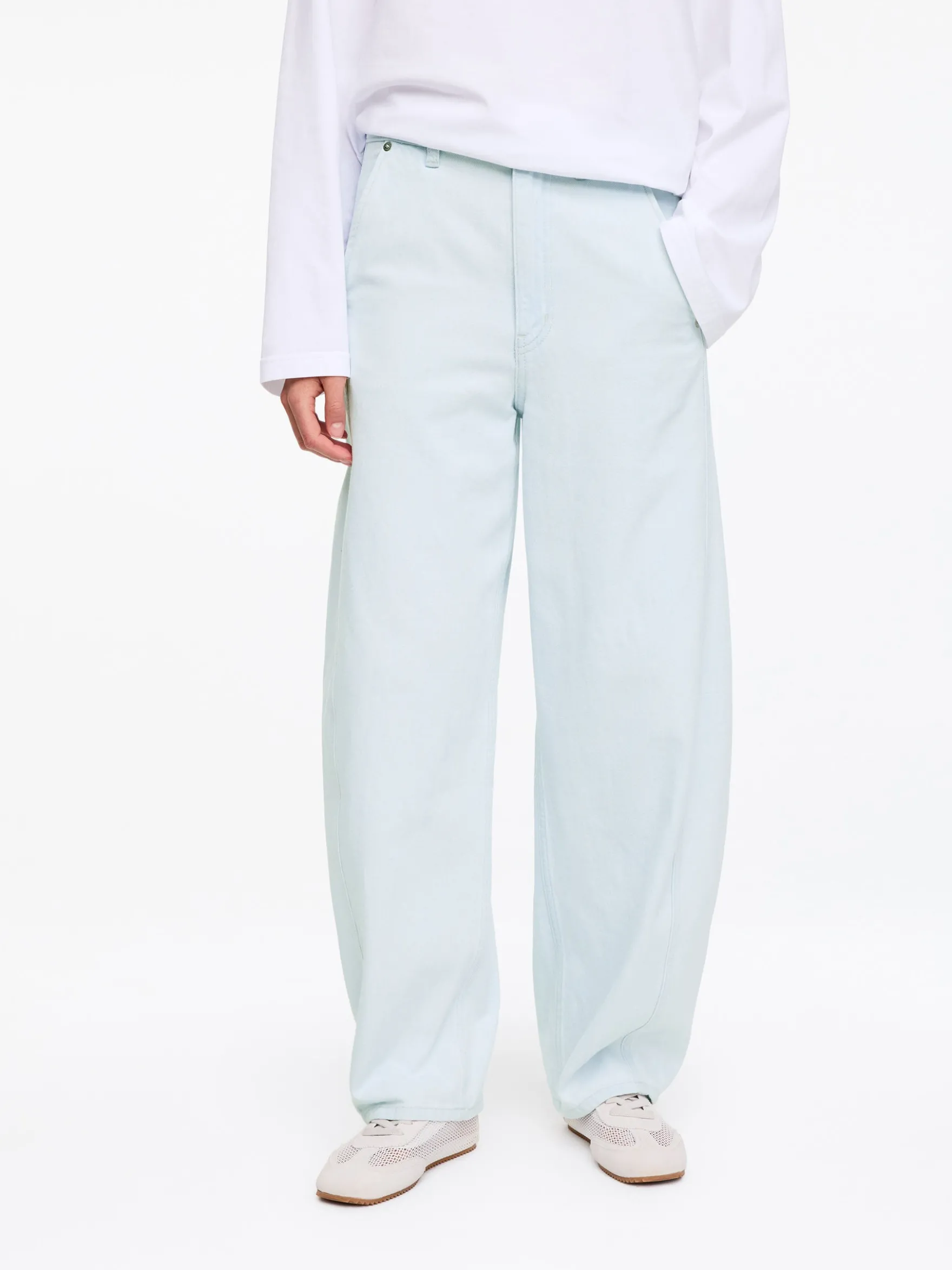 Jeans mit Barrel Legs