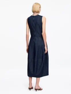 Jeanskleid mit Barrel-Schnitt
