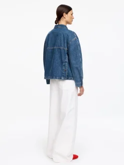 Kastiges Overshirt aus Denim