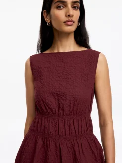 Kleid aus Seersucker