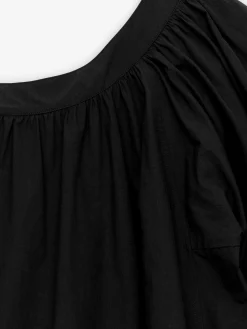 Kleid mit Ballonärmeln