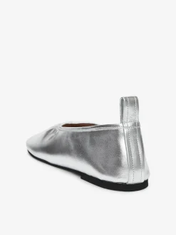 Lederballerina