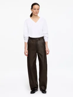 Lederhose mit Barrel Leg