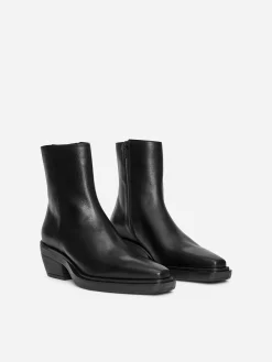 Lederstiefel