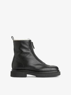 Lederstiefel mit Kunstpelz