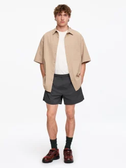 Leichte Shorts