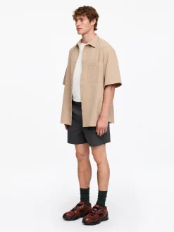 Leichte Shorts