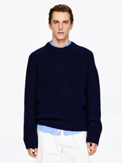 Lockerer Wollpullover