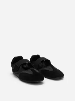 Mary Jane aus Spaltvelours und Nylon