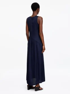 Maxikleid mit Organzadetail