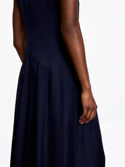 Maxikleid mit Organzadetail