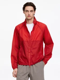 Minimalistischer Windbreaker