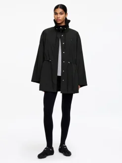 Nylonjacke mit hohem Kragen