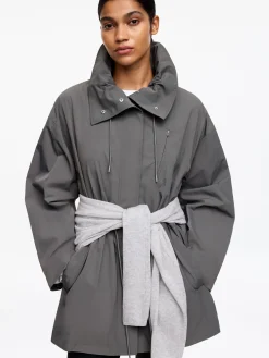 Nylonjacke mit hohem Kragen