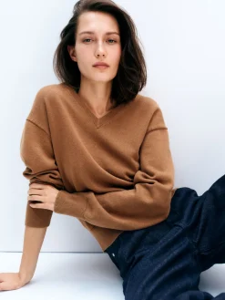 PINE Relaxed Barrel Jeans