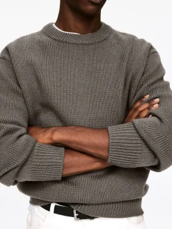 Pullover aus schwerem Wollstrick