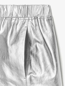 Rock aus Metallic-Leder