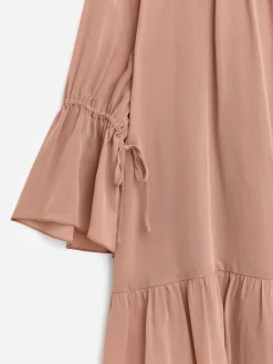 Rüschenkleid