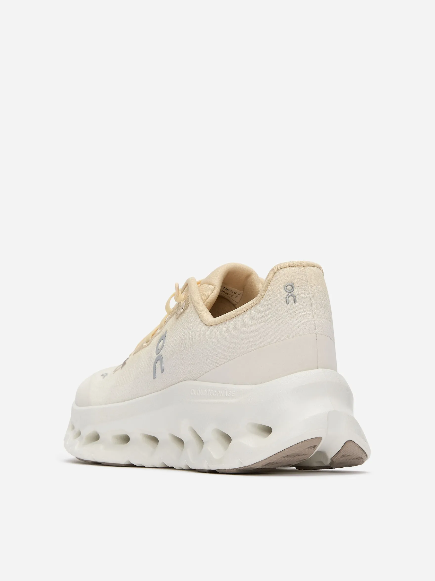 Sneaker Cloudtilt von ON