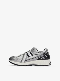 Sneaker 1906R von New Balance